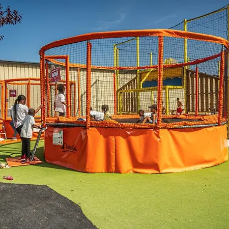 Mobil - Terrasse Pour 6 Pers, 3 - Api-1-52-1566 Campsite Olonne-sur-Mer