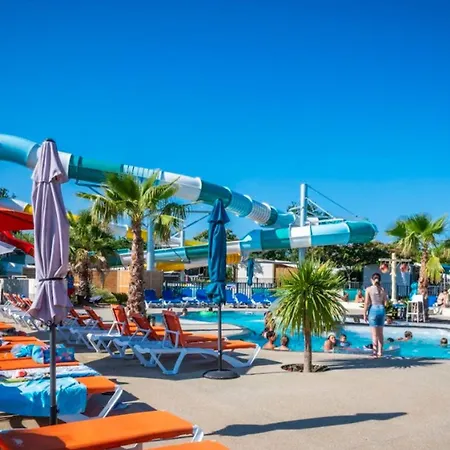 Mobil - Terrasse Pour 6 Pers, 3 - Api-1-52-1566 Campsite Olonne-sur-Mer