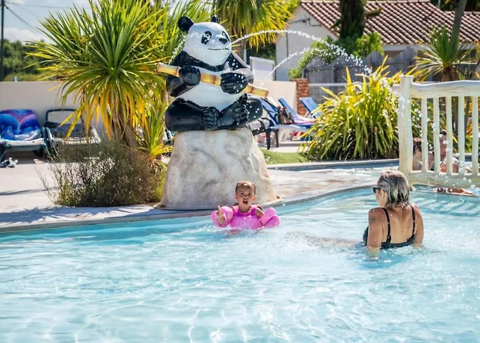 Mobil - Terrasse Pour 6 Pers, 3 - Api-1-52-1566 Campsite